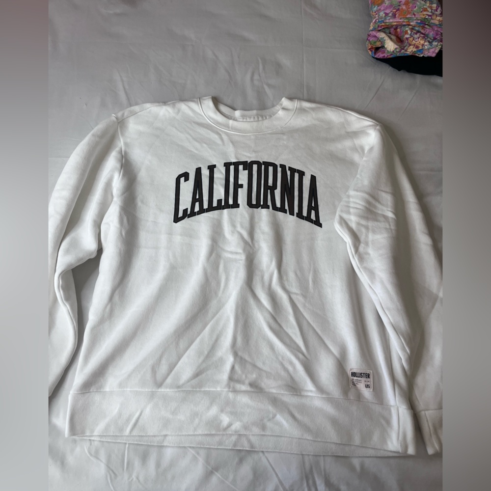 Super soft Cali crew neck